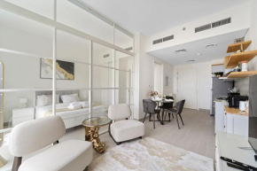 Chic 1 BR apartment at Golfville